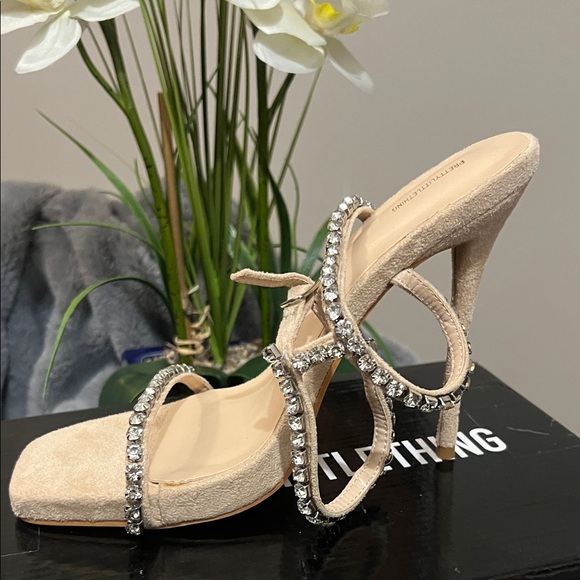 PrettyLittleThing Nude Sparkling Rhinestone Heels NWT - Picture 3 of 4